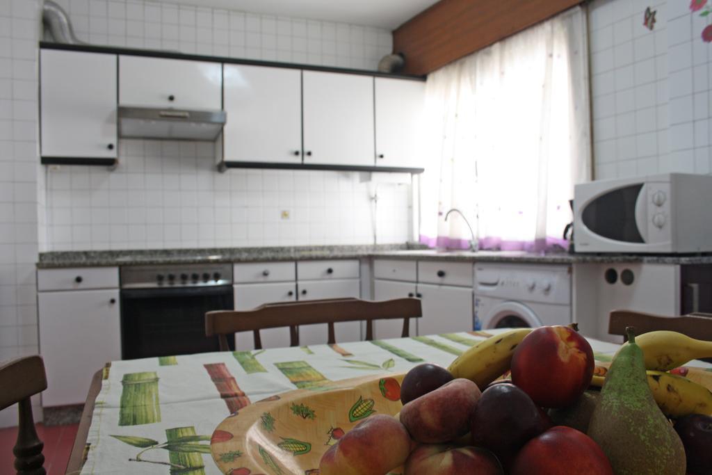 Apartamento Rio Sar Garaje Incluido Santiago de Compostela Zimmer foto